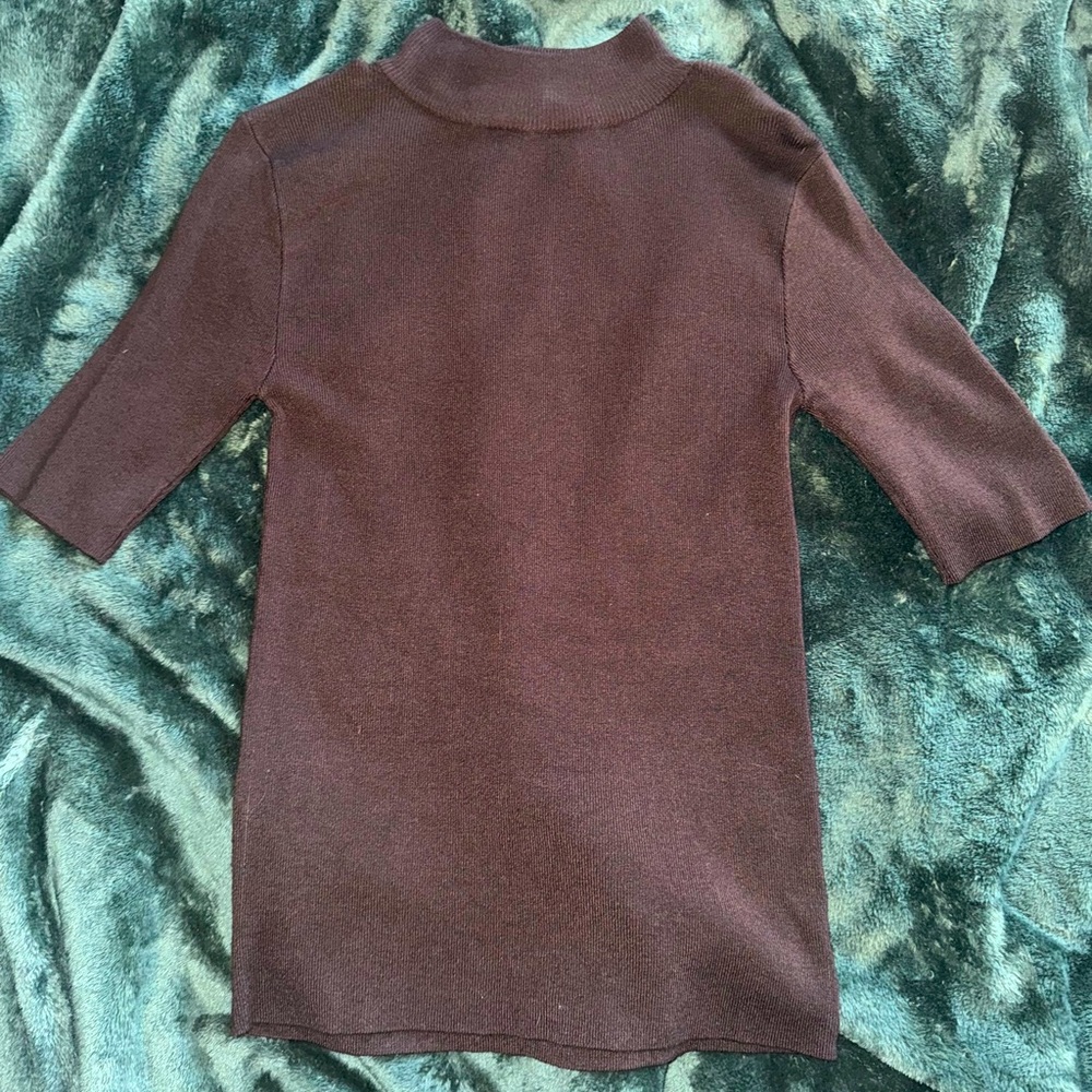 Half sleeved mock turtleneck sweater